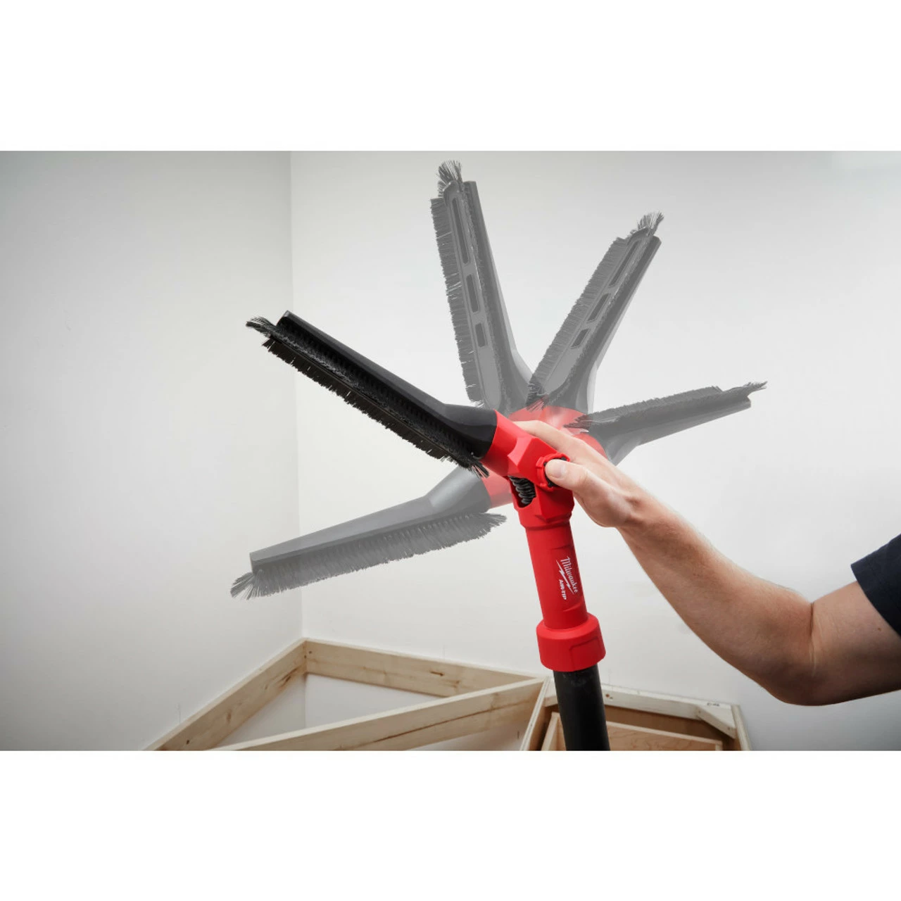 Milwaukee 49-90-2027 AIR-TIP Low-Profile Pivoting Brush Tool 5 Milwaukee 49-90-2027 AIR-TIP Low-Profile Pivoting Brush Tool - Image 3